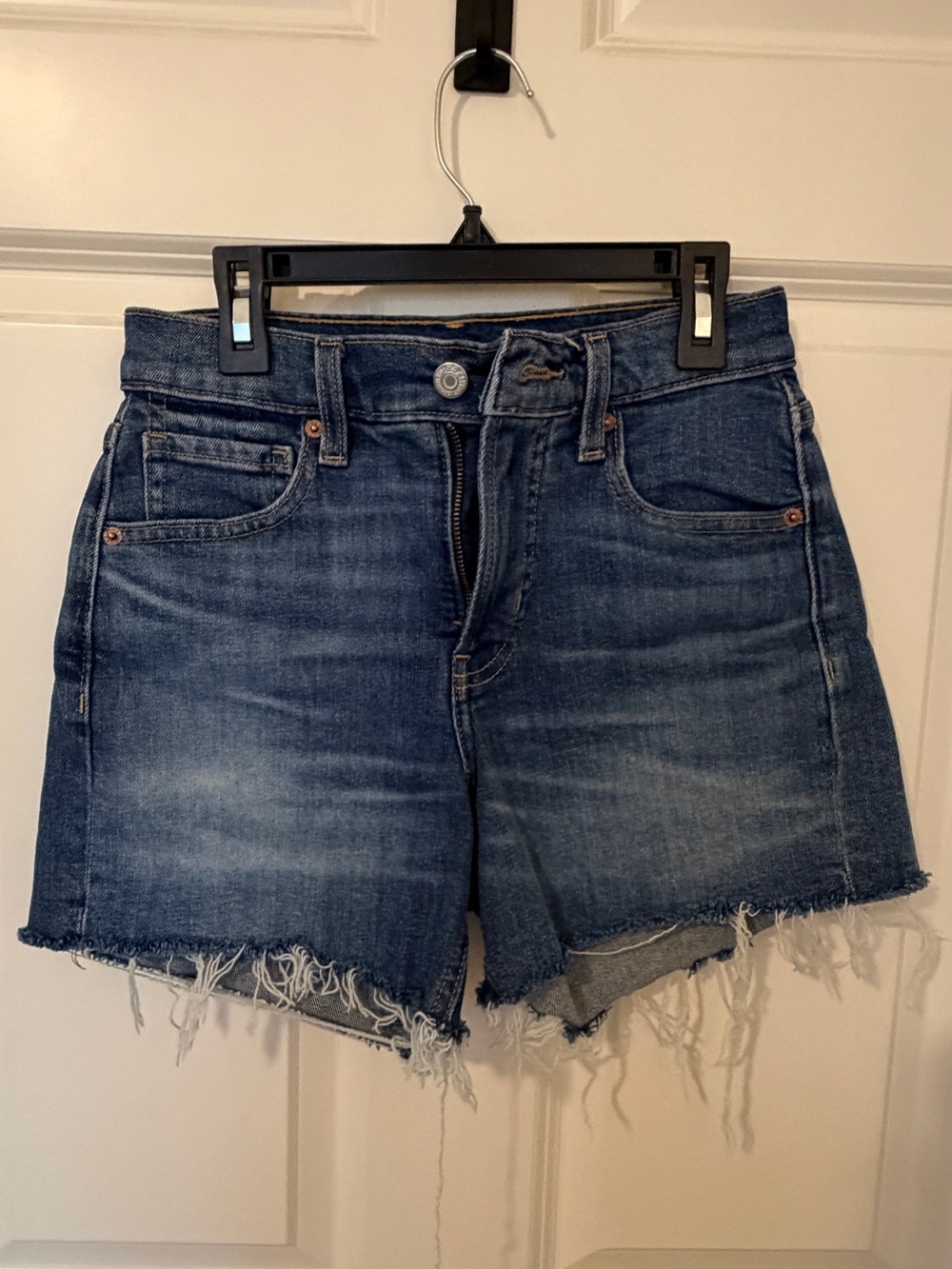 Old Navy High-Waisted O.G. Straight Cutoff Denim Shorts Size 00